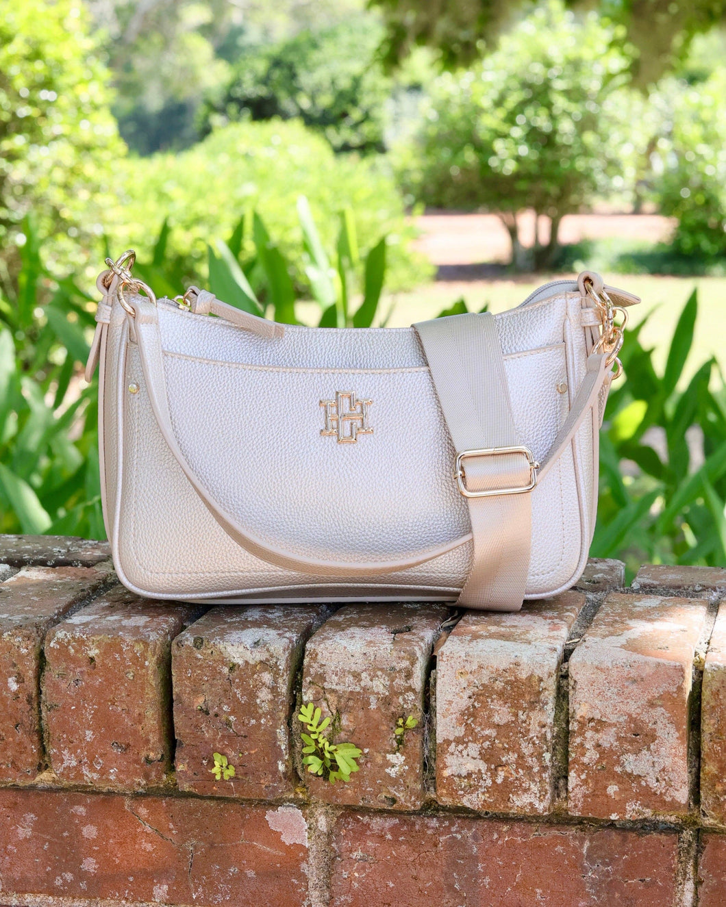 Paxton Crossbody with Pockets Pearl PB