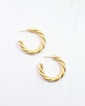 Load image into Gallery viewer, Joshamee Twisted Hoop Earring Matte Gold
