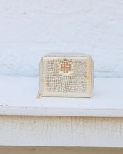 Load image into Gallery viewer, Blakely Wallet Gold
