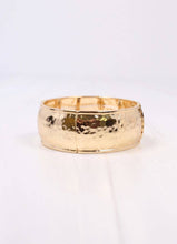 Load image into Gallery viewer, Sarafina Hammered Bracelet
